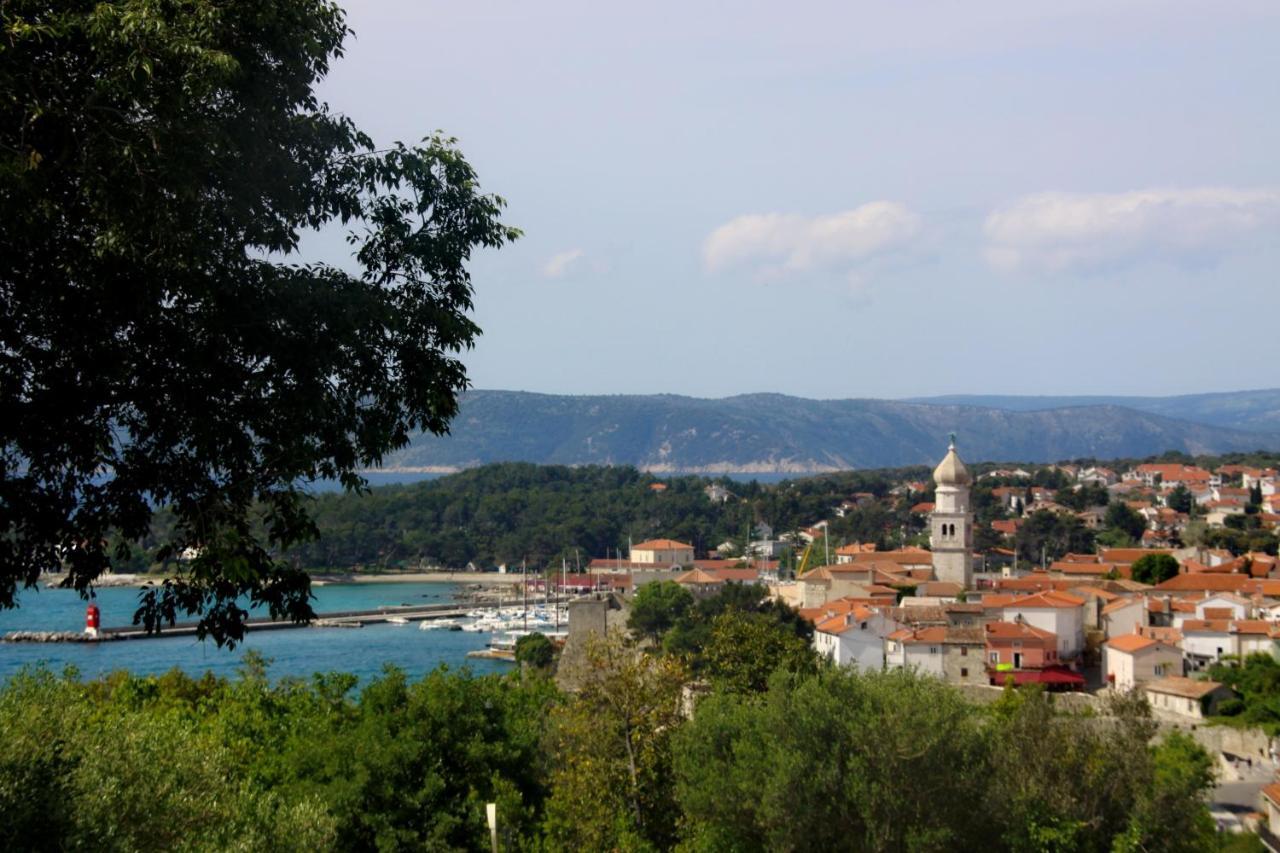 Rooms Amfora Krk Town Bagian luar foto